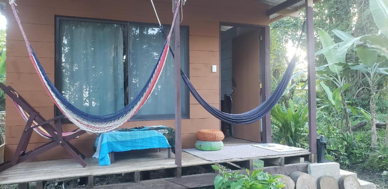 Hostal Cecilia Puerto Viejo de Talamanca Ngoại thất bức ảnh